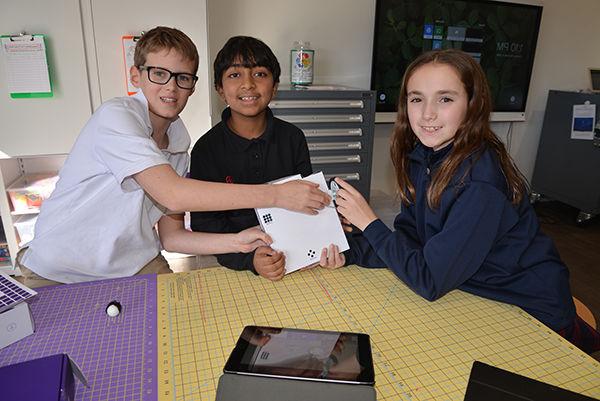 Lower School Students Celebrate Computer Science With LittleBits